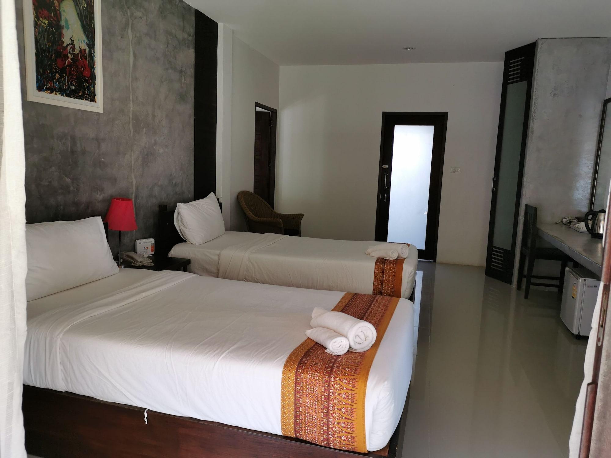 Nana Beach Hotel & Resort Pathiu 외부 사진