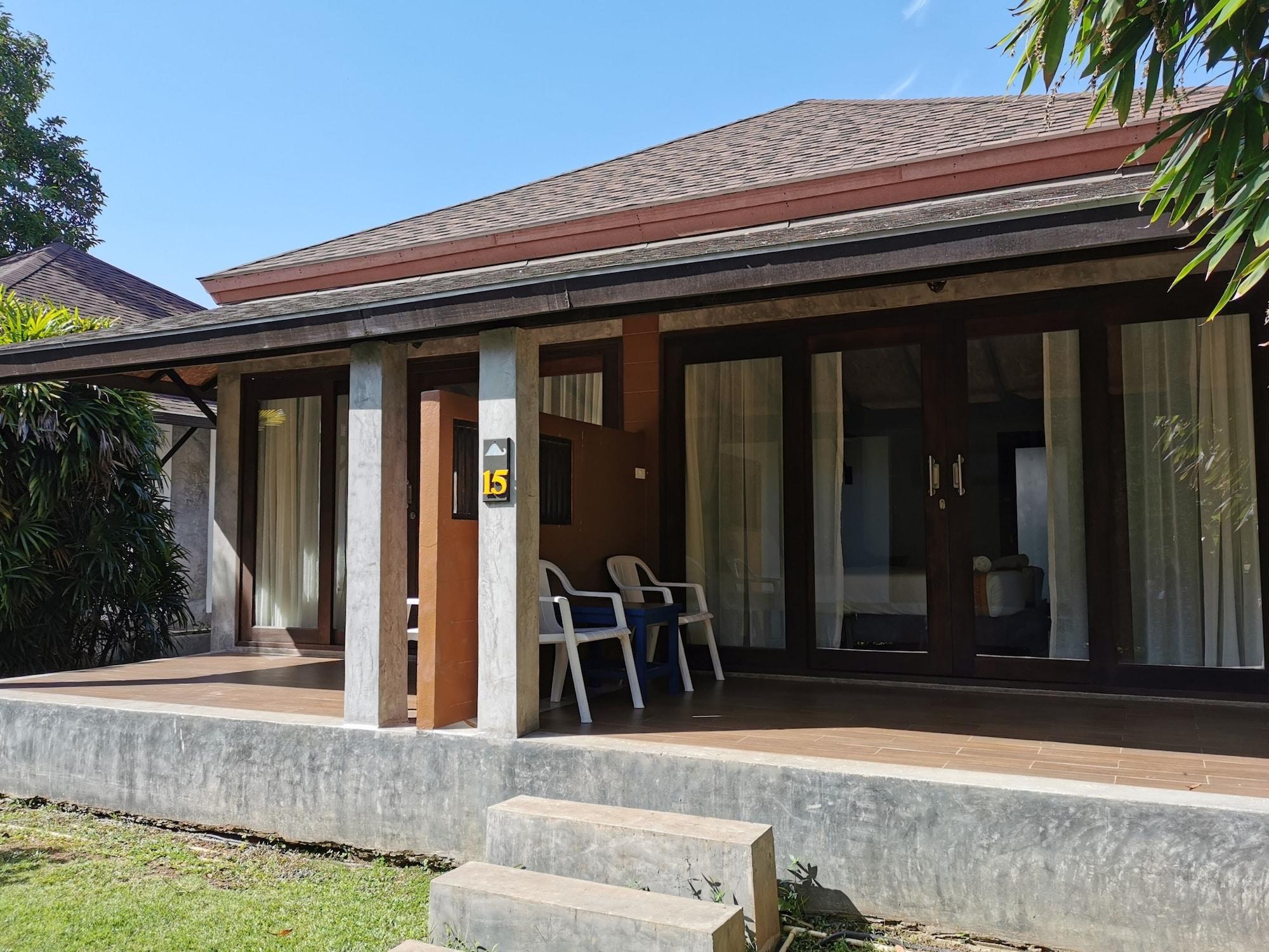 Nana Beach Hotel & Resort Pathiu 외부 사진
