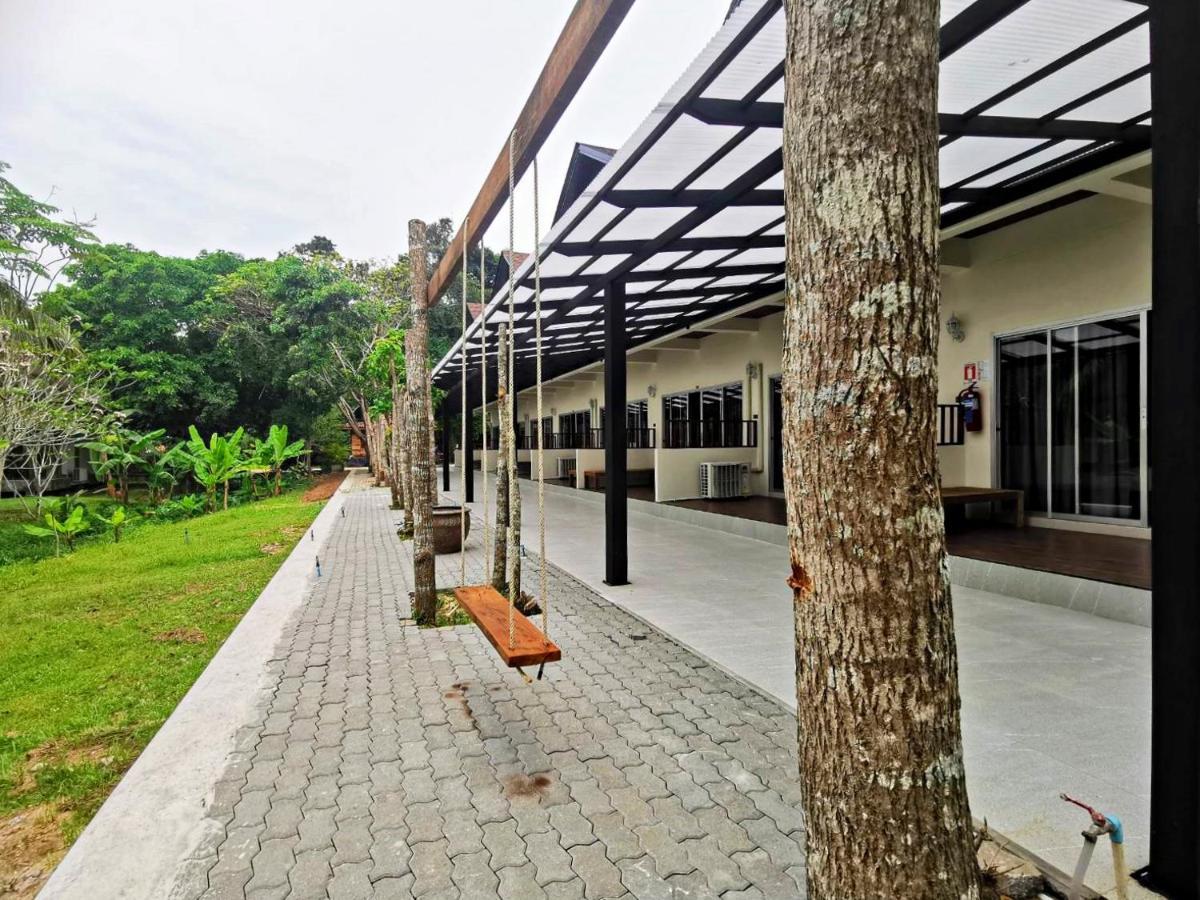 Nana Beach Hotel & Resort Pathiu 외부 사진