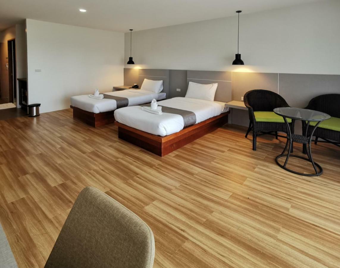 Nana Beach Hotel & Resort Pathiu 외부 사진