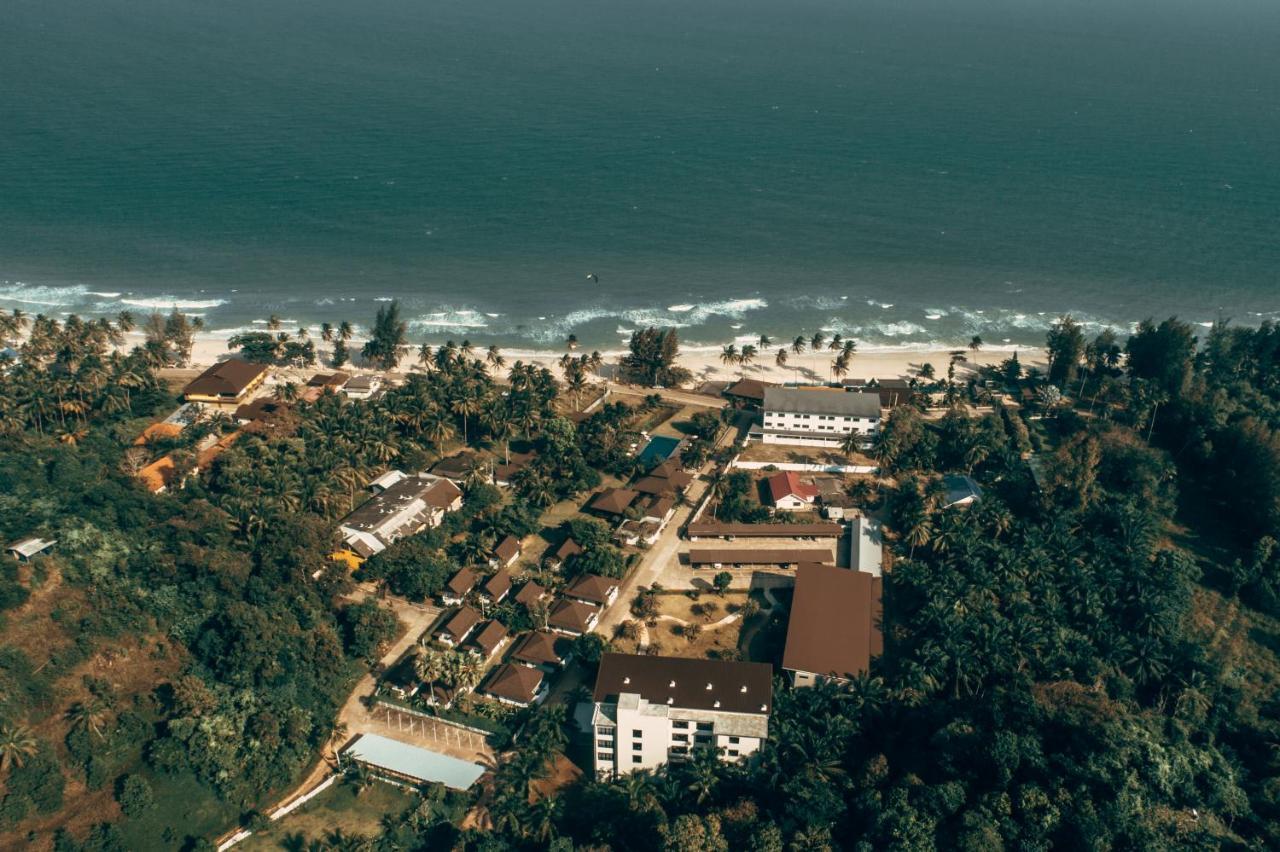 Nana Beach Hotel & Resort Pathiu 외부 사진